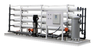 Reverse Osmosis water treatment system with membranes